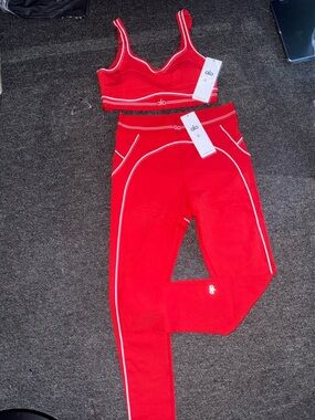 ALO Yoga Red Active Leggings set